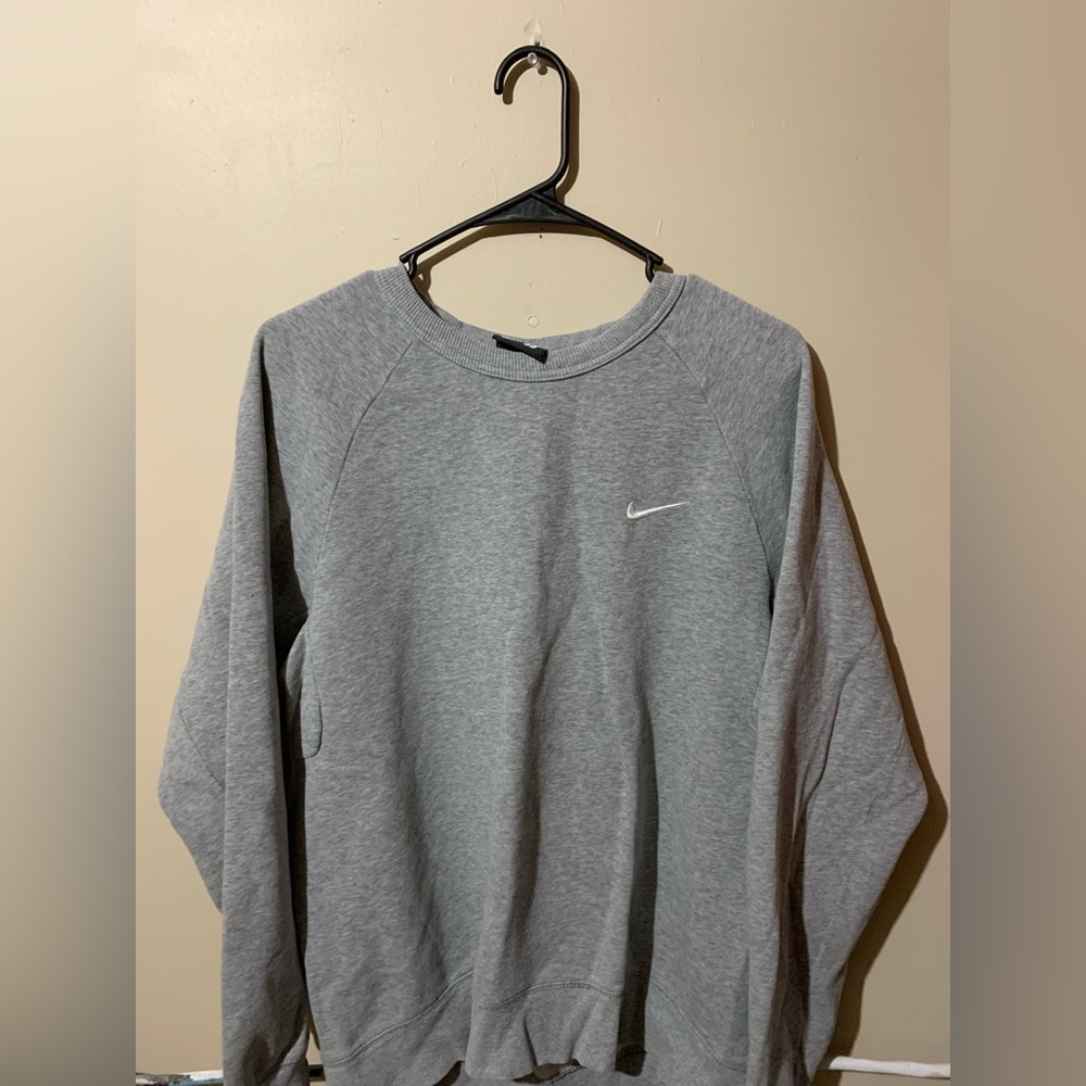nike crewneck